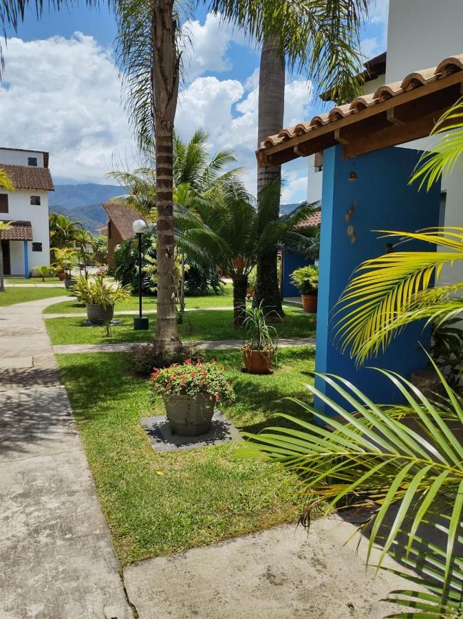 Casa Em Condominio Fechado Proximo A Praia Ubatuba Luaran gambar