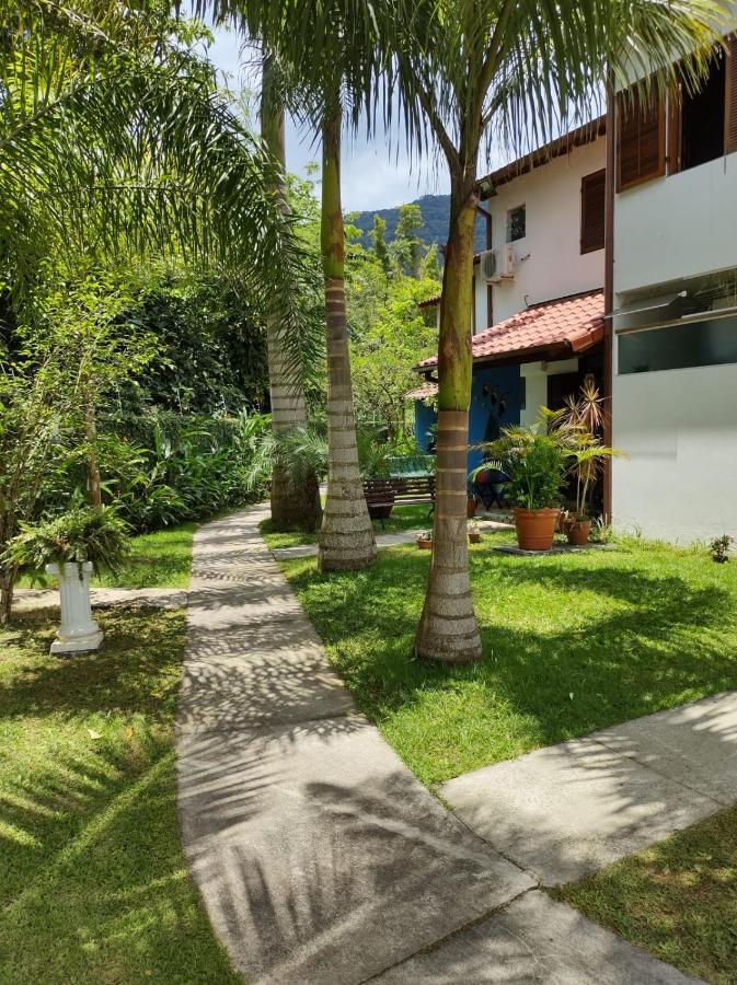 Casa Em Condominio Fechado Proximo A Praia Ubatuba Luaran gambar
